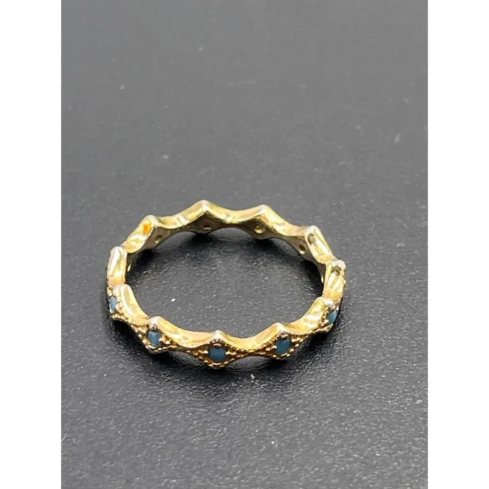 SHASHI Penny Band Stackable Blue Stone Scalloped Gold Plated Ring Sz 6.5‎
